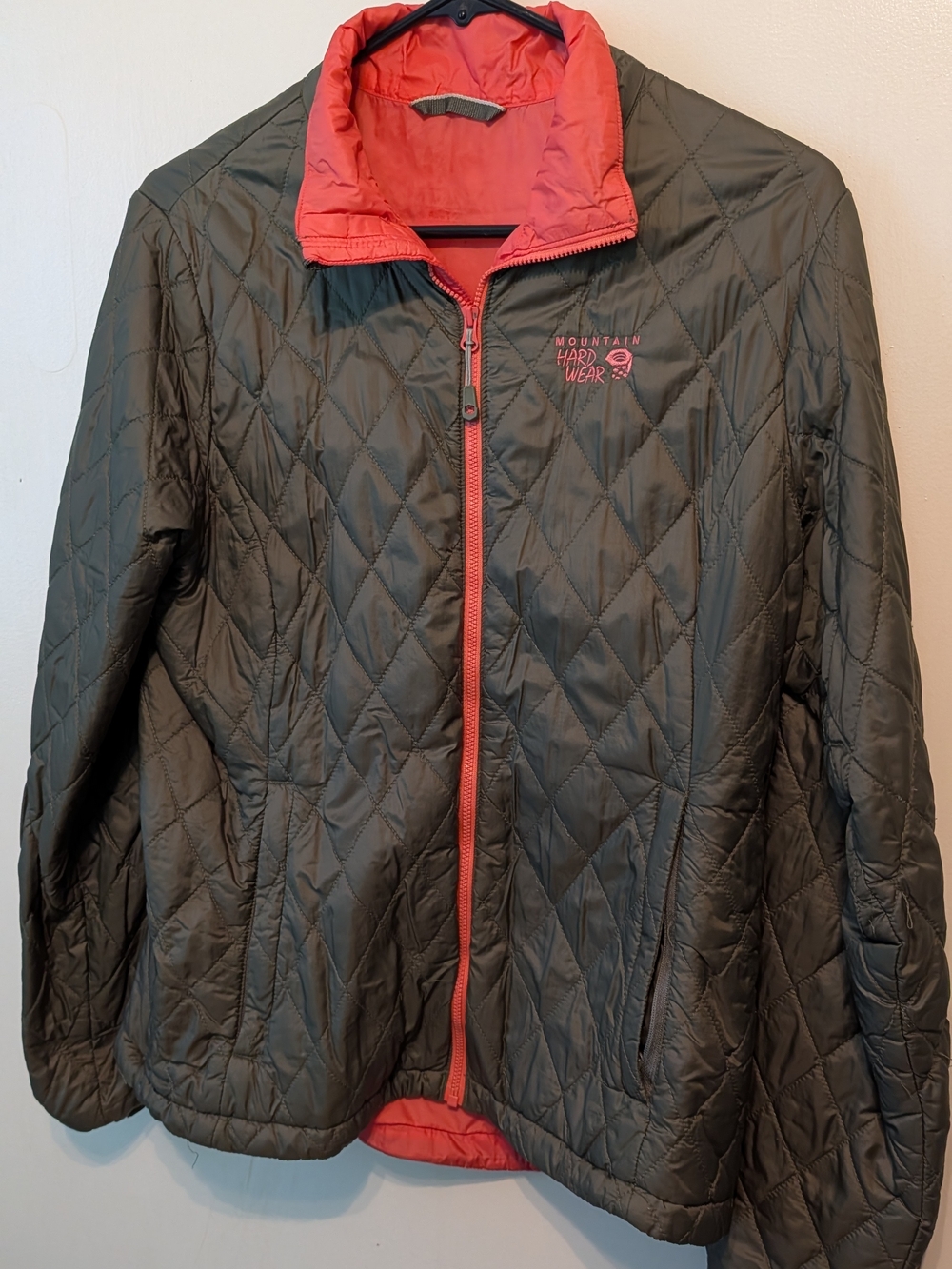 Mountain Hardwear Olive Green Quilted Jacket with Pink Zipper Logo Lightweight M